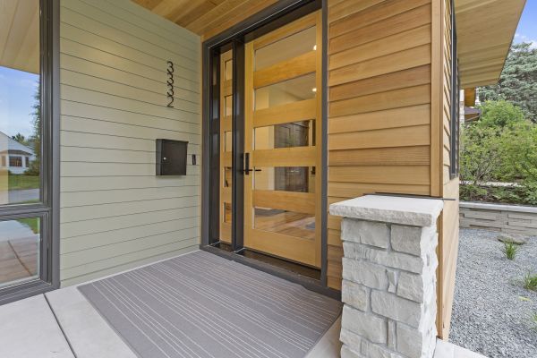 Cost of Exterior Wood Paneling Service in Lynnwood