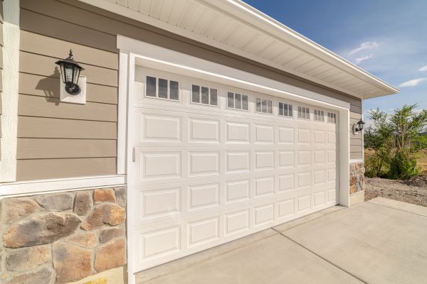 Cost of Garage Siding Repair in Lynnwood