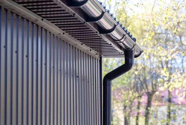 Cost of Sheet Metal Siding Repair in Lynnwood