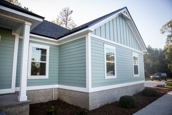 Cost of Board Siding Repair in Lynnwood