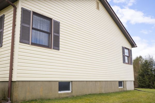 Cost of Dutch Lap Siding Repair in Lynnwood
