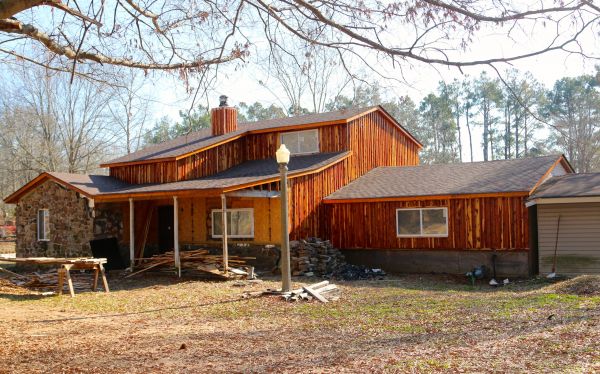 Cost of Rustic Siding Installation in Lynnwood